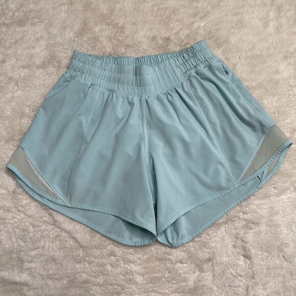Lululemon #LW7AWBT Women's Light Blue Hotty Hot Short II Size 2 - Picture 5 of 8